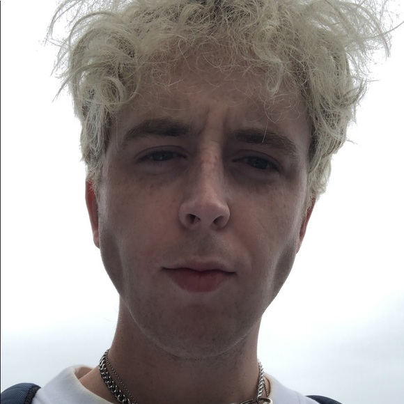 Meet your Posher, Gray - Picture 2 of 3